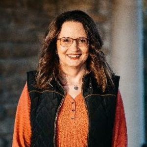 Meet your Posher, Lori